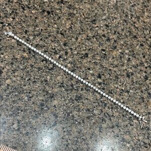 Elegant 7” Sterling Silver CZ Tennis Bracelet